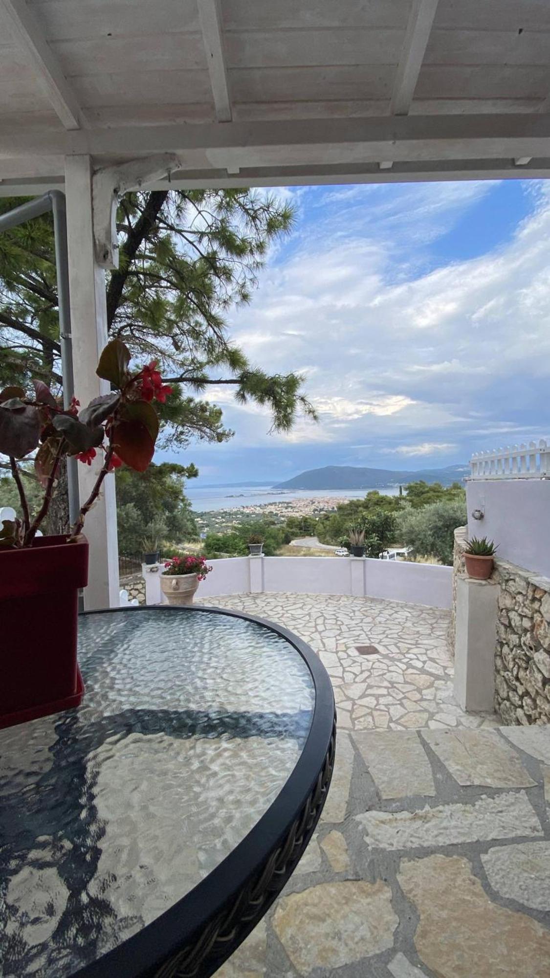 Eris Villa - Amazing View In Lefkada Frínion エクステリア 写真