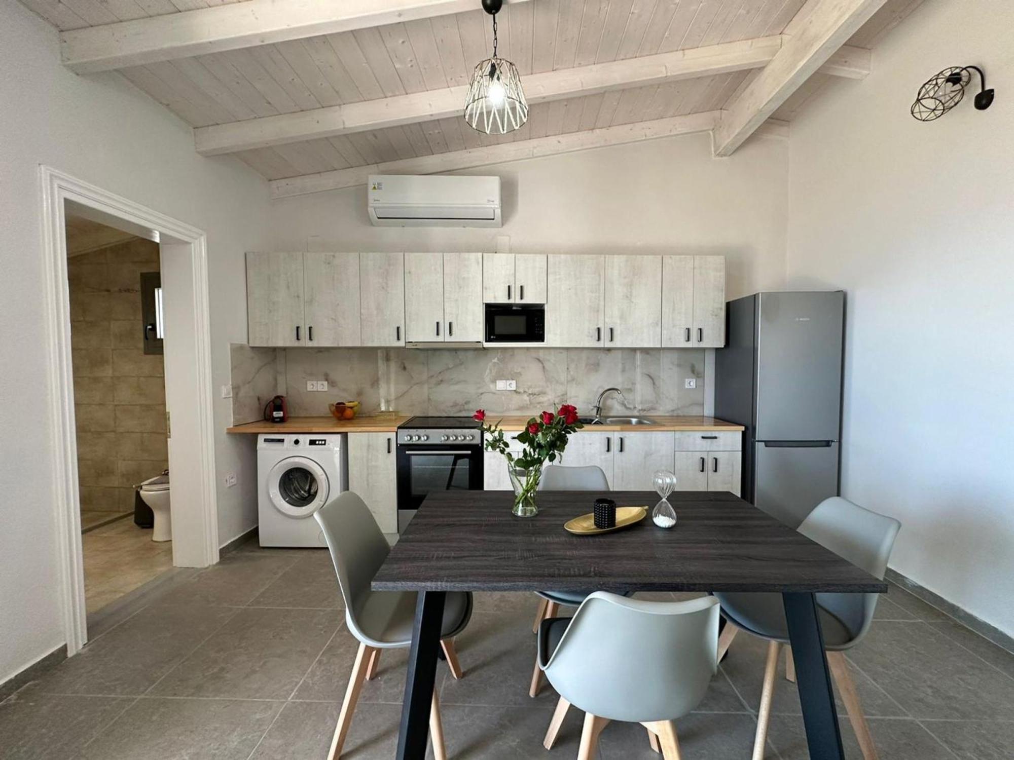Eris Villa - Amazing View In Lefkada Frínion エクステリア 写真